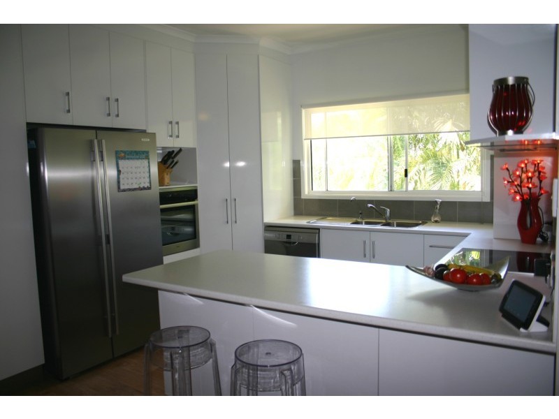 32 Colleen Avenue, Emerald QLD 4720