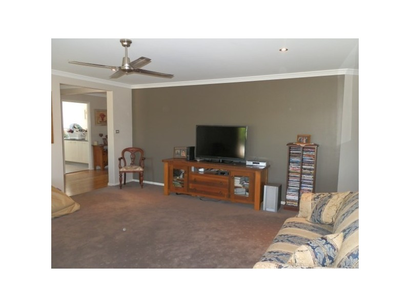 25 Haswell Street, Emerald QLD 4720