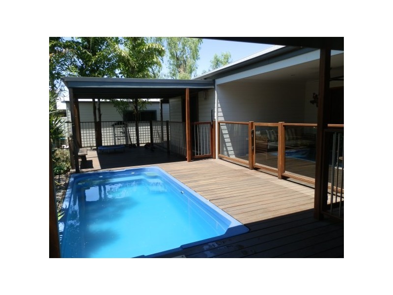 25 Haswell Street, Emerald QLD 4720