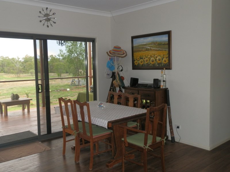 77 Patanga Place, Emerald QLD 4720