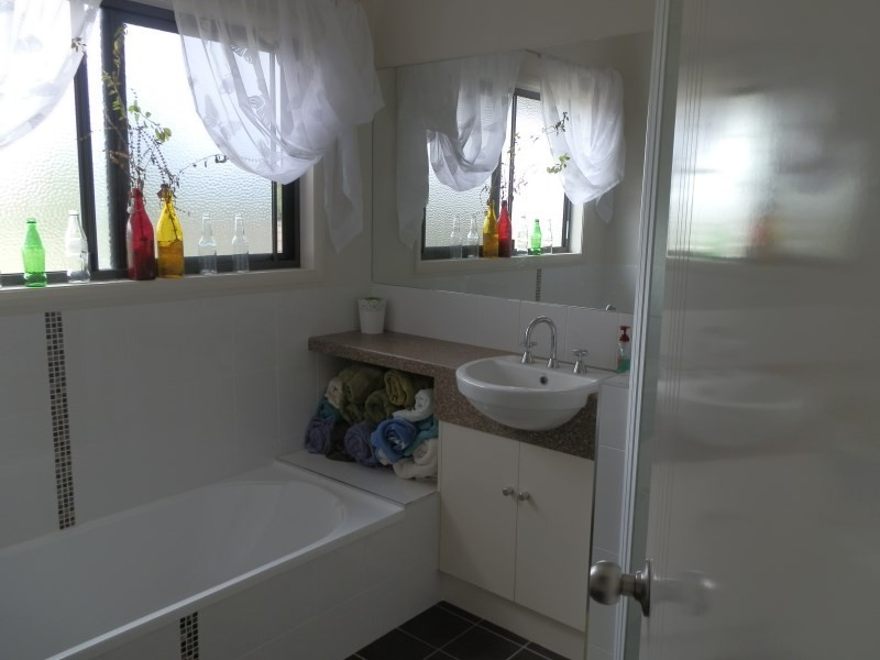 77 Patanga Place, Emerald QLD 4720