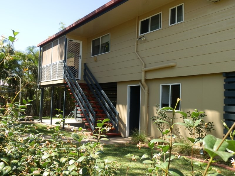 32 Colleen Avenue, Emerald QLD 4720