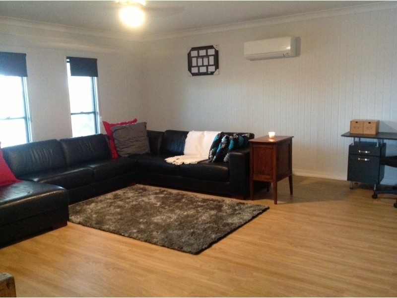 17 Mitchell Street, Emerald QLD 4720