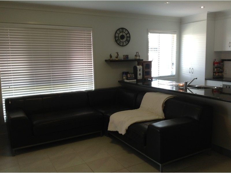 17 Mitchell Street, Emerald QLD 4720