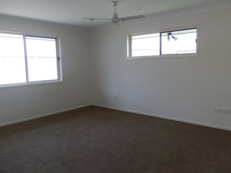 6 Sandown Street, Emerald QLD 4720