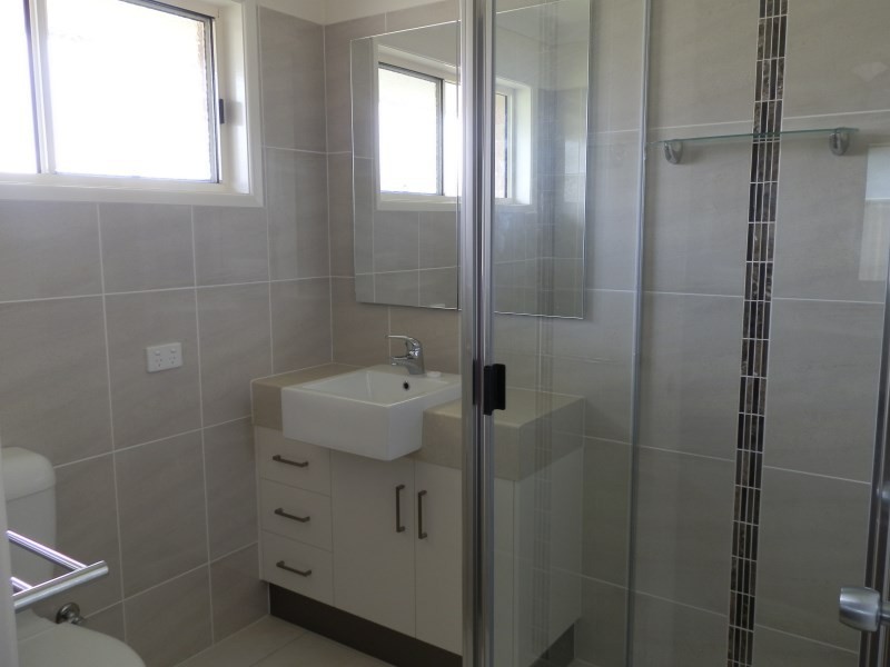 6 Sandown Street, Emerald QLD 4720