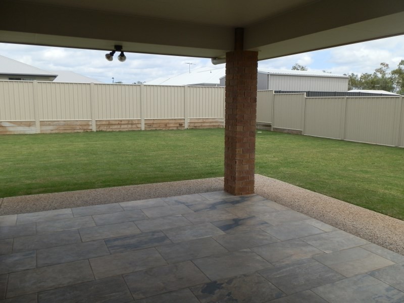 6 Sandown Street, Emerald QLD 4720