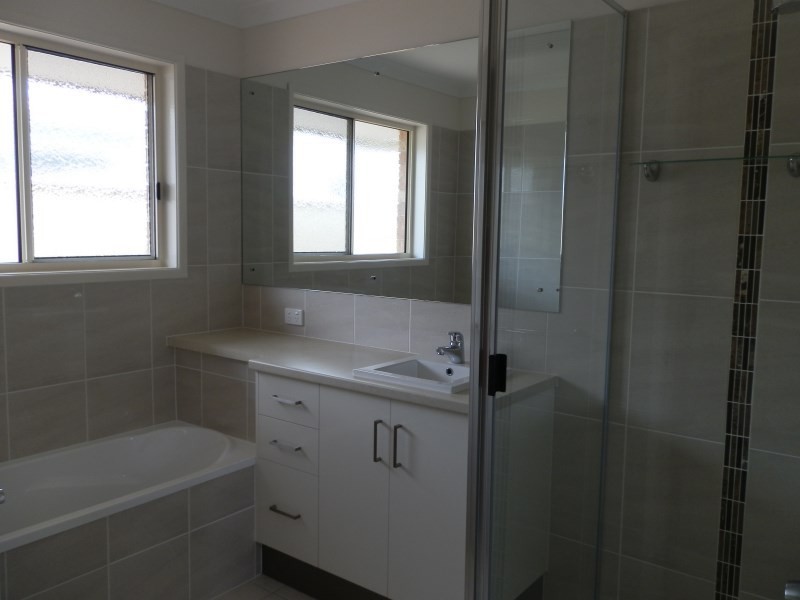 6 Sandown Street, Emerald QLD 4720