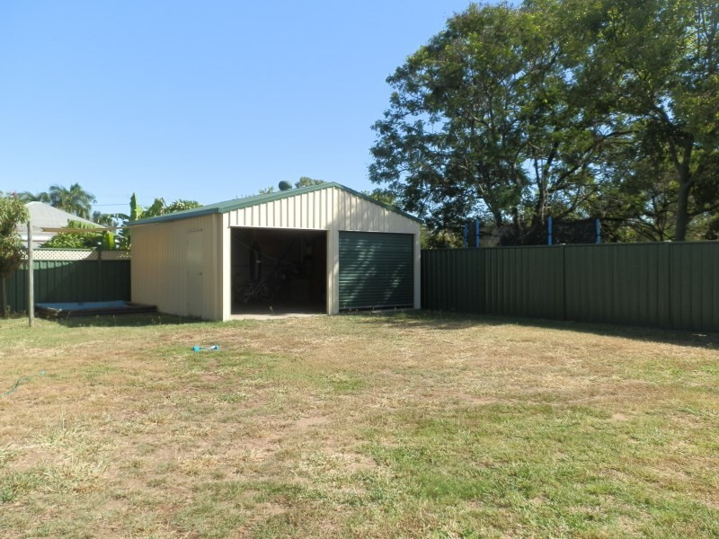 9 Sapphire Avenue, Emerald QLD 4720