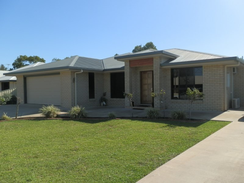 24 Dodd Drive, Emerald QLD 4720