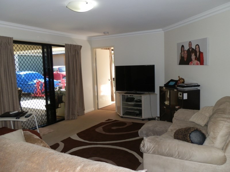 24 Dodd Drive, Emerald QLD 4720