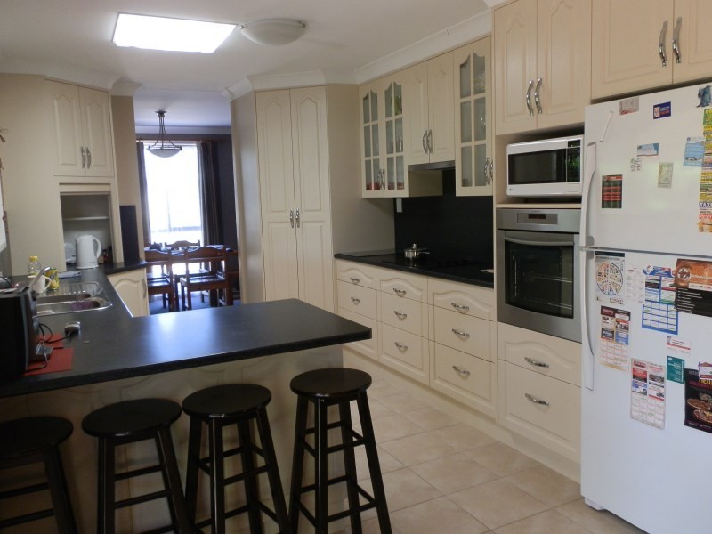 9 Suncross Place, Emerald QLD 4720