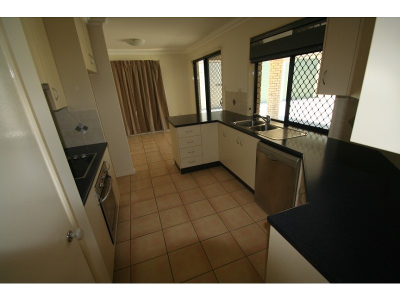 24 Dodd Drive, Emerald QLD 4720