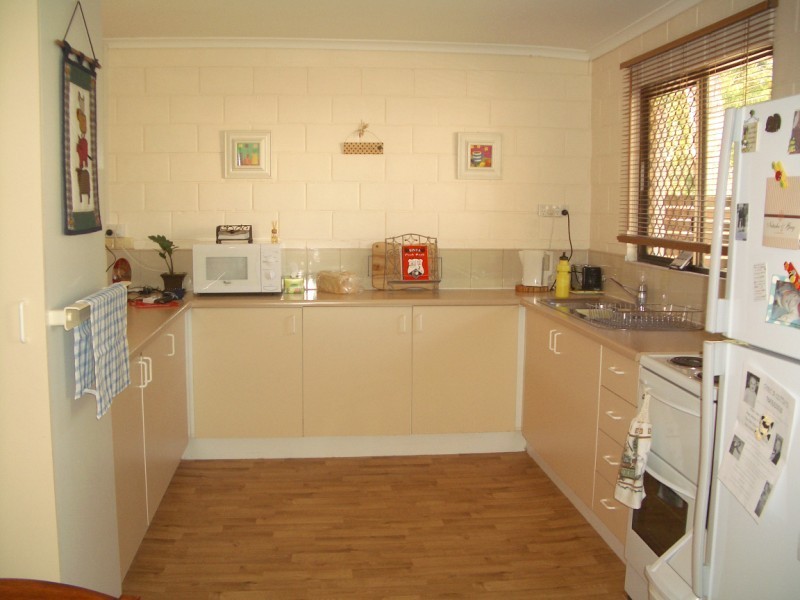 8/69 Esmond Street, Emerald QLD 4720