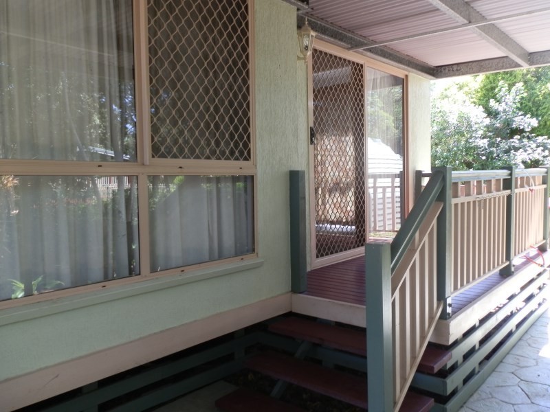 90 and 90A Baker Street, Emerald QLD 4720