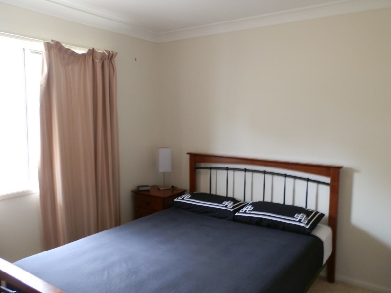 7 Skelton Place, Emerald QLD 4720