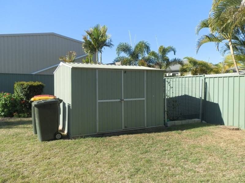 42 Cowan Crescent, Emerald QLD 4720