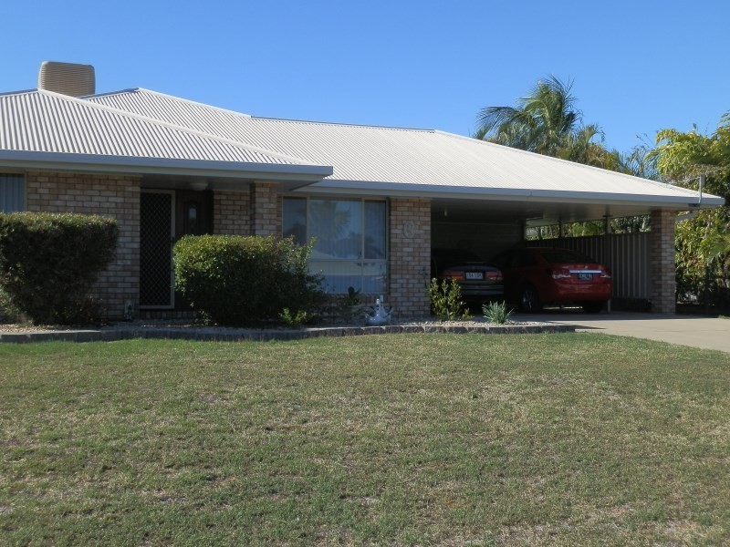 42 Cowan Crescent, Emerald QLD 4720