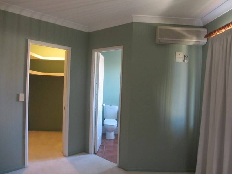 5 Dodd Drive, Emerald QLD 4720