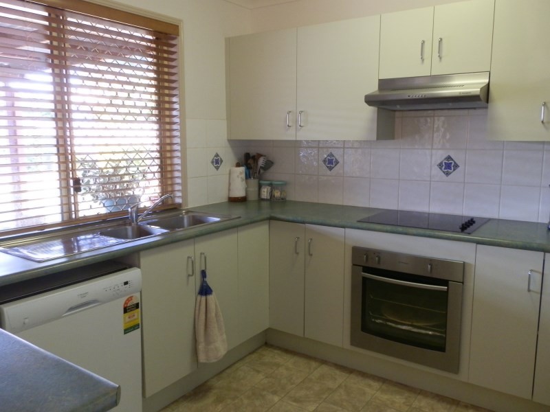 10 Ibell Court, Emerald QLD 4720