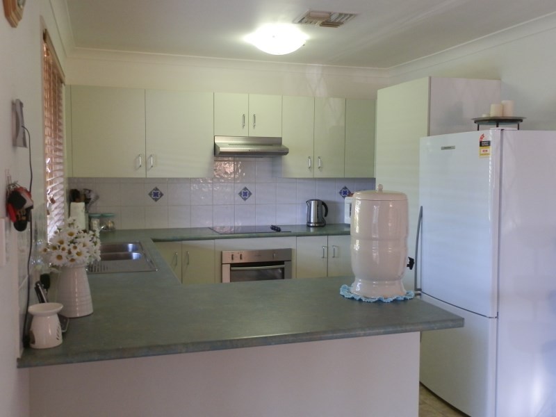 10 Ibell Court, Emerald QLD 4720