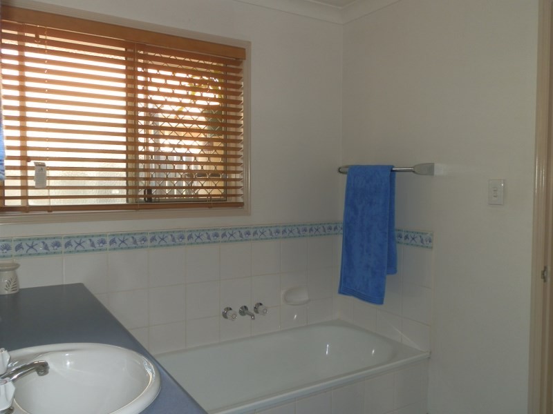 10 Ibell Court, Emerald QLD 4720