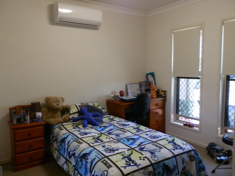 4 Singleton Court, Emerald QLD 4720