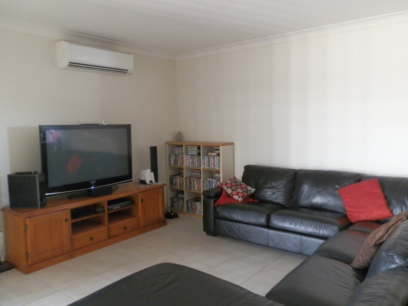 4 Singleton Court, Emerald QLD 4720