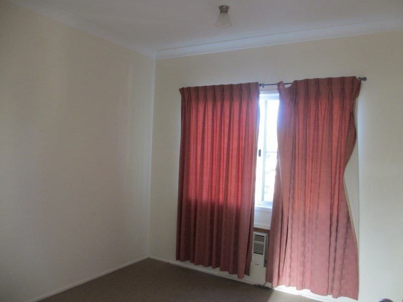 12 Pryor Place, Emerald QLD 4720
