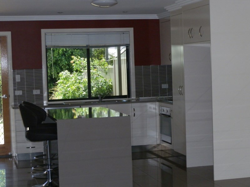 11A Brokenwood Street, Emerald QLD 4720