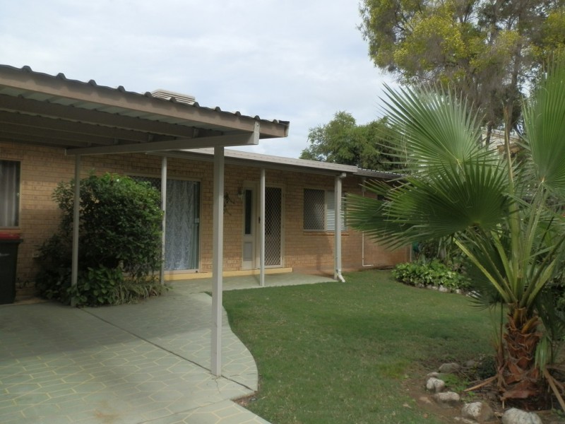 50 Park Avenue, Emerald QLD 4720