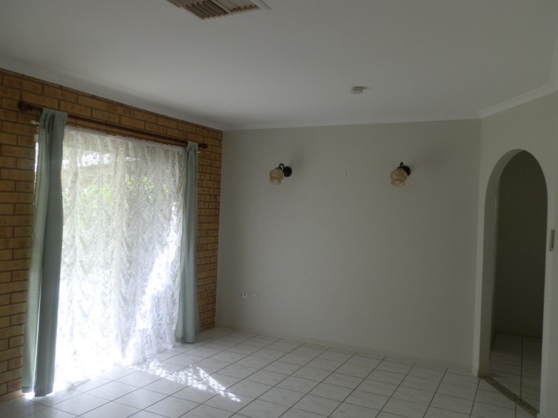 50 Park Avenue, Emerald QLD 4720