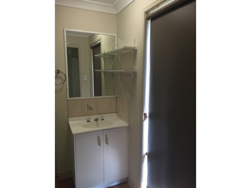 25 Jeppesen Drive, Emerald QLD 4720