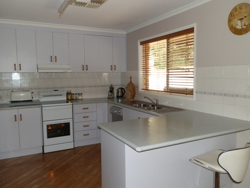 5 Reo Place, Emerald QLD 4720