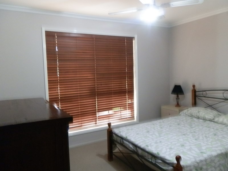 5 Reo Place, Emerald QLD 4720