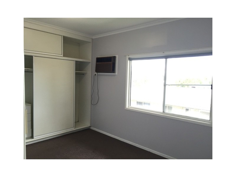 9 Colleen Avenue, Emerald QLD 4720