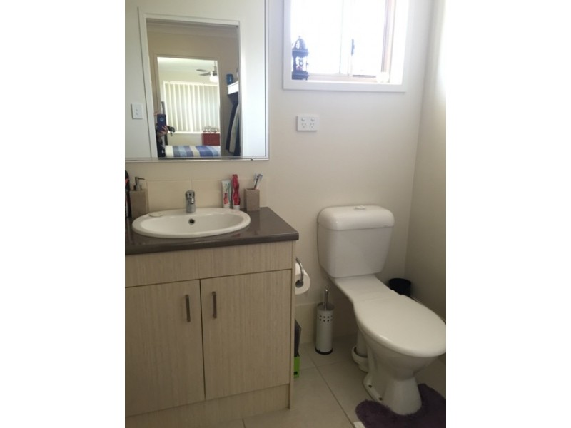 25 Scenic Drive, Emerald QLD 4720
