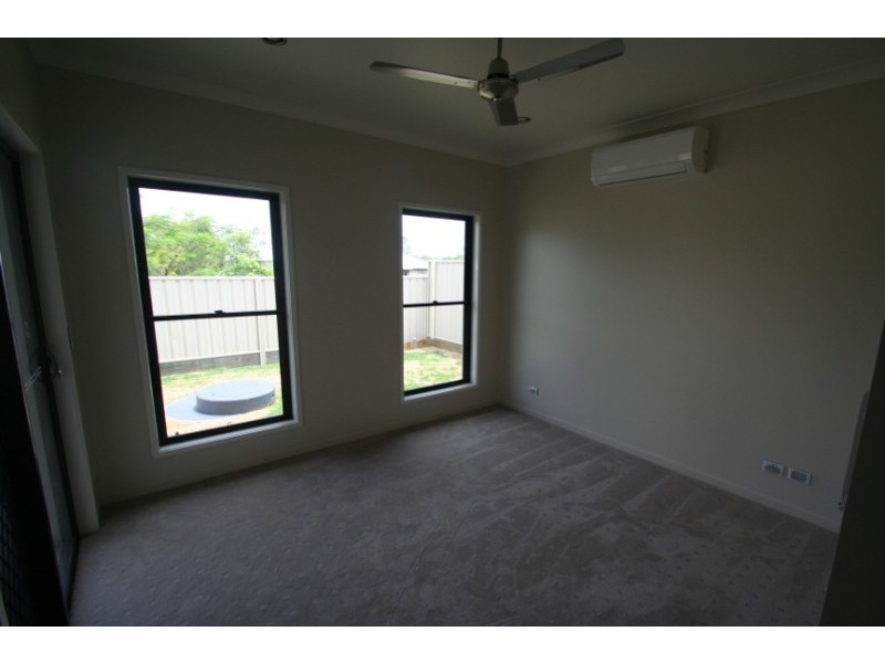 14a Coldstream Street, Emerald QLD 4720