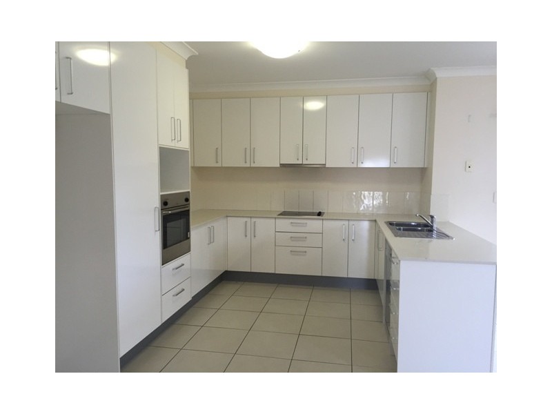 15 Rodgers Street, Emerald QLD 4720