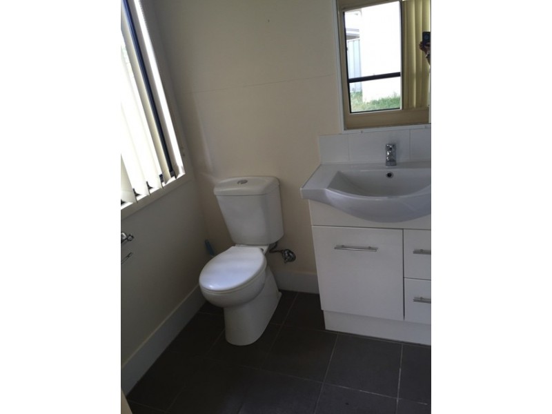 15 Rodgers Street, Emerald QLD 4720