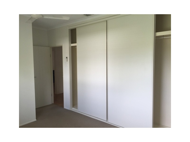 30 Mellish Crescent, Emerald QLD 4720