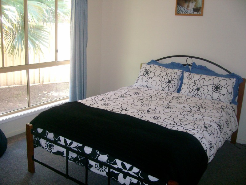 2a Sharyln Crescent, Emerald QLD 4720
