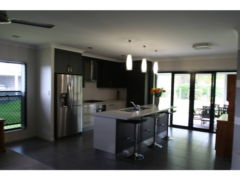23 Newman Drive, Emerald QLD 4720
