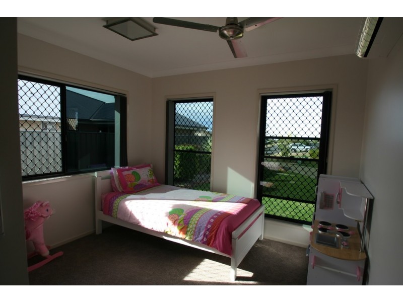 23 Newman Drive, Emerald QLD 4720