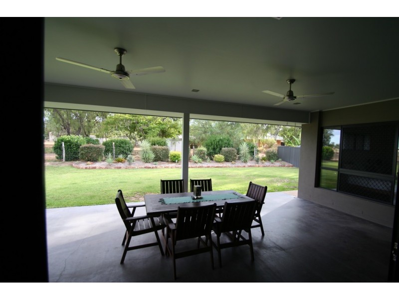 23 Newman Drive, Emerald QLD 4720