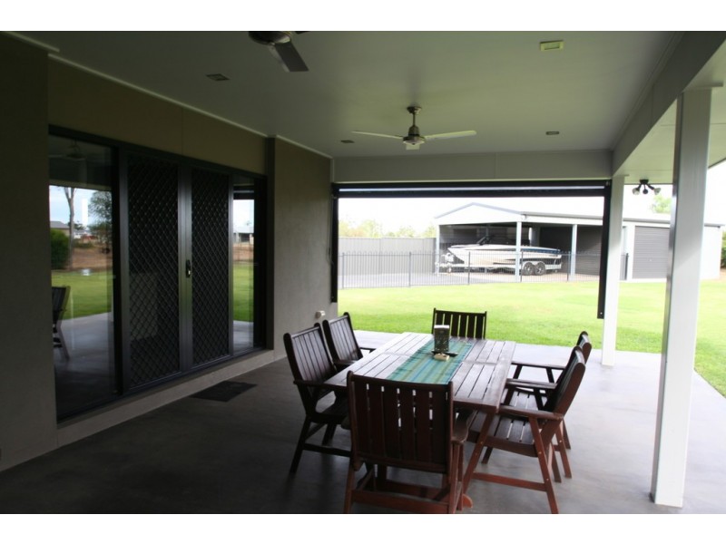 23 Newman Drive, Emerald QLD 4720