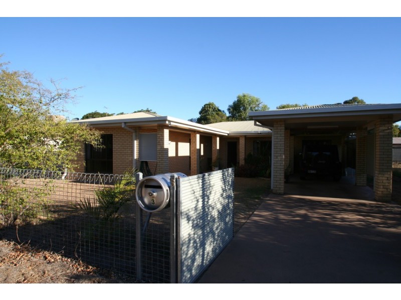 3 Willans Street, Emerald QLD 4720