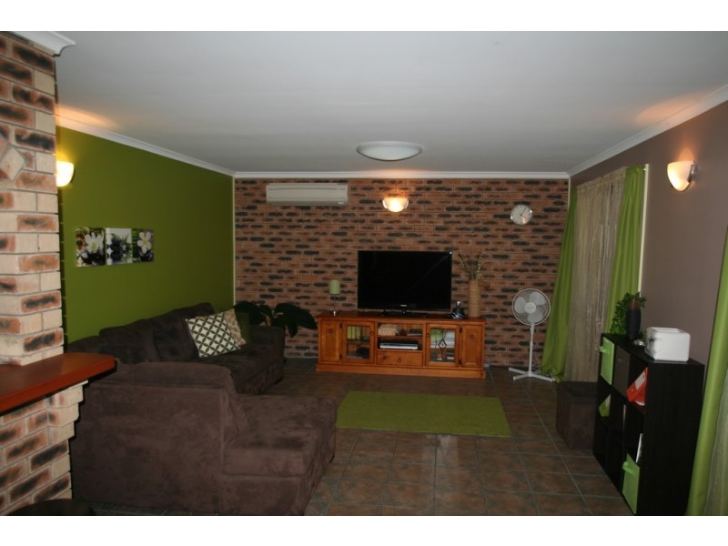 3 Willans Street, Emerald QLD 4720