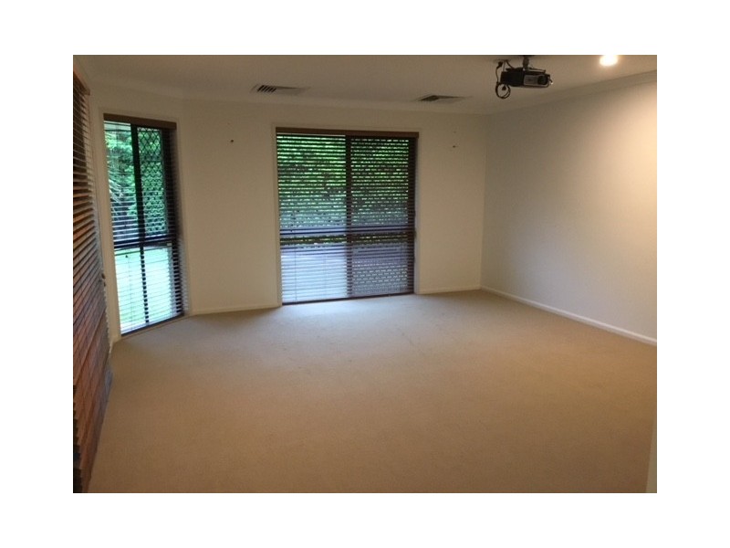 2 Staunton Street, Emerald QLD 4720