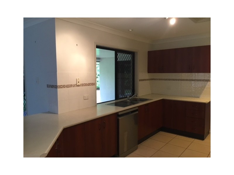 2 Staunton Street, Emerald QLD 4720